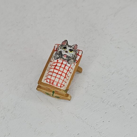 Fritz Bermann Vienna Bronze Cat In Cradle Cold Painted Kitten Tucked Into Bed - Picture 6 of 8